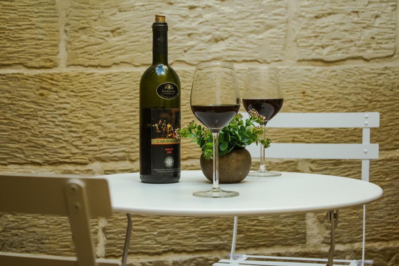 Ta' Gilard - Lovely Renovated Holiday Home Żabbar Exteriör bild