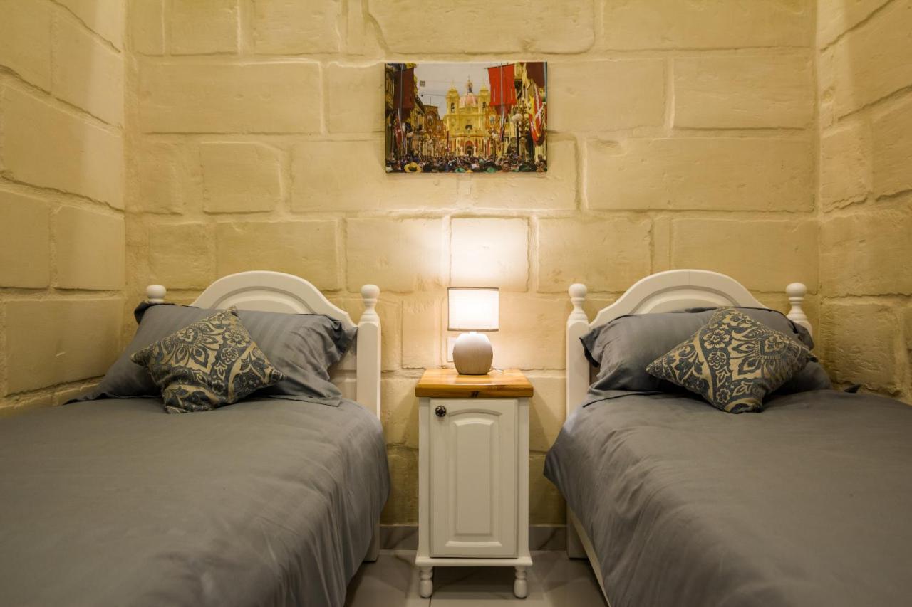 Ta' Gilard - Lovely Renovated Holiday Home Żabbar Exteriör bild
