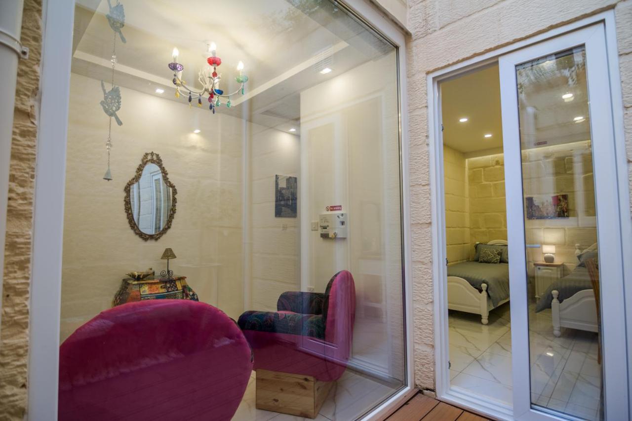 Ta' Gilard - Lovely Renovated Holiday Home Żabbar Exteriör bild